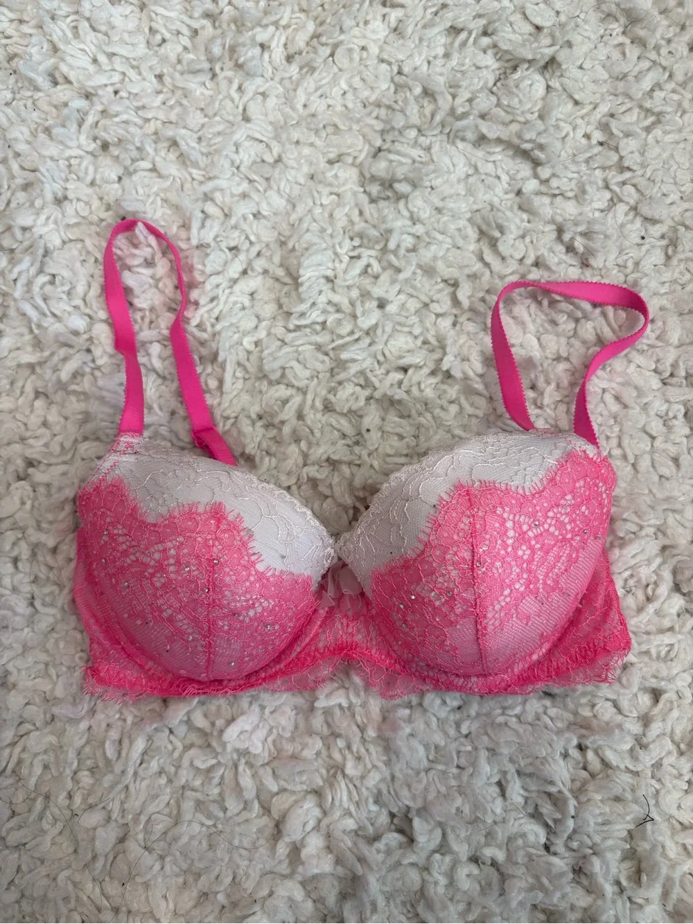 Victoria's Secret Vintage Dream Angel Hot Pink Lace Rhinestones Y2K Bra